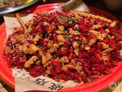 破店碎碎鸡-破三川·新川菜(静安大融城店)