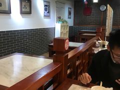 大堂-京味小馆老北京炸酱面