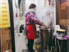 -燕子煨汤(山海关路店)
