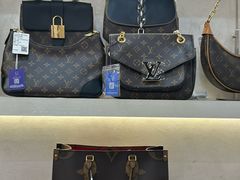 -六六奢品·vintage中古·回收二手奢侈品包包手表首饰(环球港店)