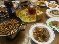 -钵家大院·地道湖北菜(江夏·大花岭店)