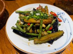 -柴窝堡22号辣子鸡·传承新疆菜