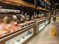 -川骄海鲜自助(王府井奥莱UP TOWN店原世界之花店)