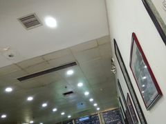 -牛一嘴·兰州牛肉面·大盘鸡(财富中心店)