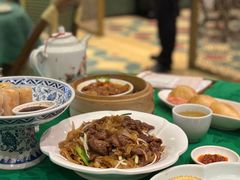 三丝牛肉炒河粉-誉八仙粤菜(万象天地店)