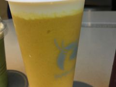 芒芒芝士茉莉香茶-瑞幸咖啡(镇江新城吾悦广场店)