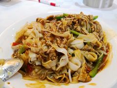 肥牛炒河-豪宴海鲜酒家