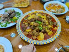 大盘鸡-乡村馕坑肉·烧烤·新疆菜·本地人更爱吃(阿勒泰首店)