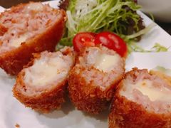 芝士牛肉饼-桂马·日本料理·海胆·海鲜饭·酒场(民主广场店)