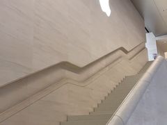 -Apple零售店(玄武湖店)