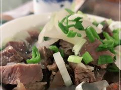 -吾穆勒蓬灰牛肉面·清真(北滨河中路店)