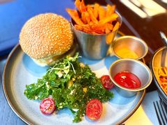 美式烧烤牛肉汉堡-bluefrog蓝蛙(恒隆广场店)