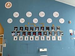 -西安小天鹅艺术团(曲江Alice店)