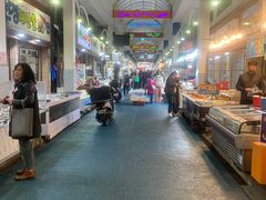 -西归浦每天偶来市场