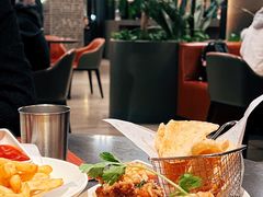 -WOLFGANG PUCK KITCHEN & BAR(迪士尼小镇店)
