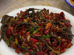 -江城燕子大排档(江汉路步行街店)