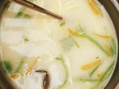 -云海肴汽锅鸡·云南小炒(曲江大悦城店)