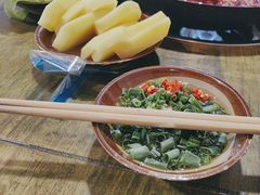 -黄潇洒老火锅(九眼桥宏济巷店)