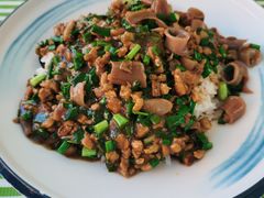 -萃华海鲜阁大排档(五四广场店)