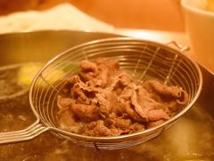 现切鲜嫩牛肉-为什么牛潮汕牛肉火锅(万胜广场店)