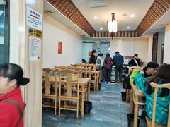 大堂-清真·海清斋铜锅涮肉牛羊肉小炒泡馍(大雁塔店)