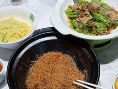 -绿草地·湘菜(酃湖师院店)