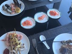 -怡豪大饭店·49楼旋转自助餐厅