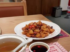 -顺风汤馆·广府粤菜(江宸天街店)