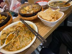 -丽丽三鲜螺蛳粉(田林路店)