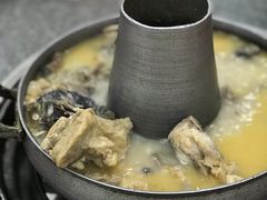 -阿妈土锅鸡