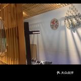 这家党史馆的石锅鱼还不错哦