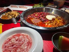 -谭鸭血老火锅(万象九宜城店)