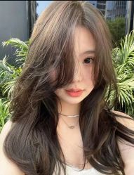 -V7 HAIR SALON