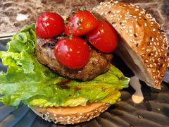 -Let'sBURGERplus·非常创意汉堡(三里屯店)