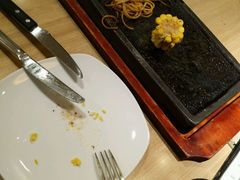 -必胜客(WOW中心城店)