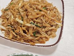 -华源餐厅·海鲜大排档(日月贝店)