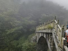-三叠泉瀑布