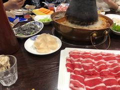 -楼外楼大刀肉传统火锅(西安大路店)