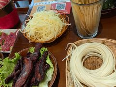 -黔有有贵州酸汤夺夺粉火锅(五味十字店)