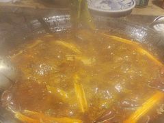 -旧街市鲜货老火锅(大光路店)