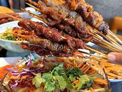 -卞二小串·鹤岗烧烤·坑烤(永定路店)