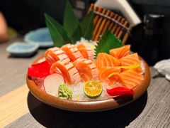 三文鱼腩刺身-炙柒Sekinana·精致日料(合生汇店)