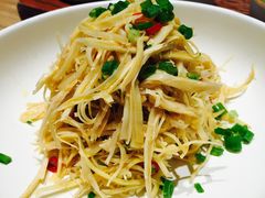 凉拌笋衣-小大董·烤鸭(凤凰汇店)