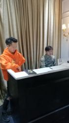 -变画·发型STUDIO