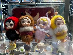 -泡泡玛特POPMART(侨福芳草地店)