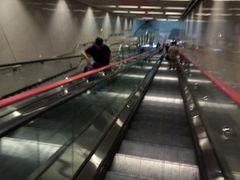 -红土地(地铁站)