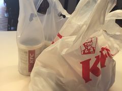 -肯德基(盘龙奥莱店)