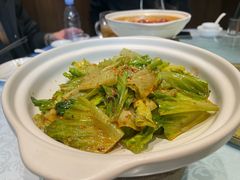-泉畔人家·老济南经典鲁菜(大明湖店)