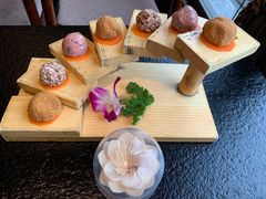 金顶手打肉丸子-盡膳口福·百年汤方火锅(科华北路店)