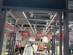 -首创奥特莱斯(西安店)